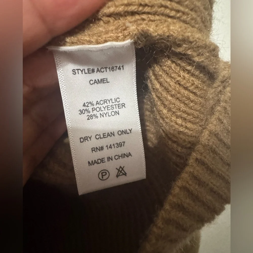 Astr The Label Romina Crew Neck Ribbed Knit Baloon Sleeves Brown Camel Sz large - Picture 8 of 8